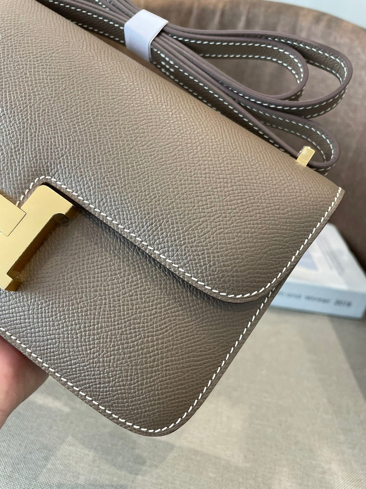 TAUPE STRUCTURED CROSSBODY BAG