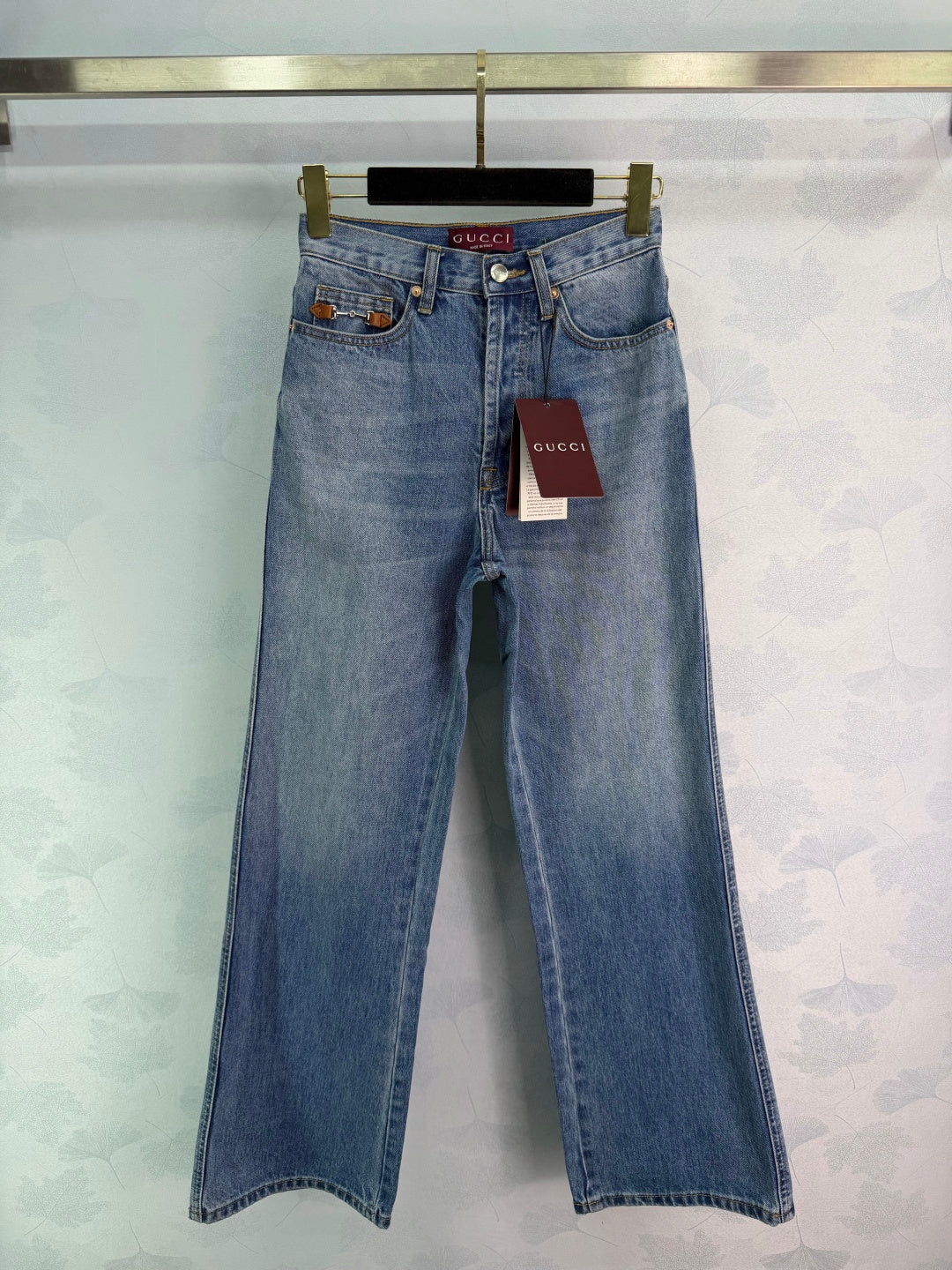 CLASSIC FADED WIDE LEG DENIM JEANS WITH HORSEBIT DETAIL