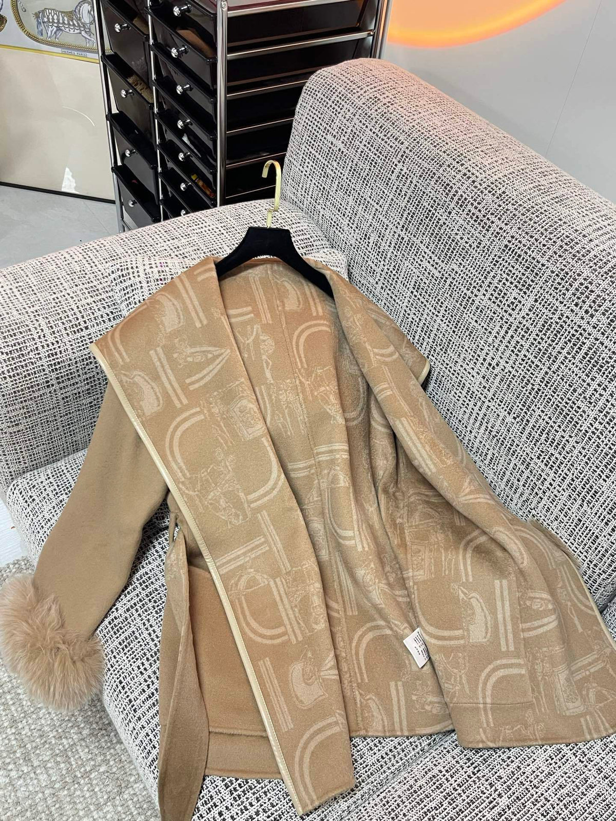 LUXURY CAMEL COAT WITH GRAPHIC SHAWL LAPELS & FUR CUFFS