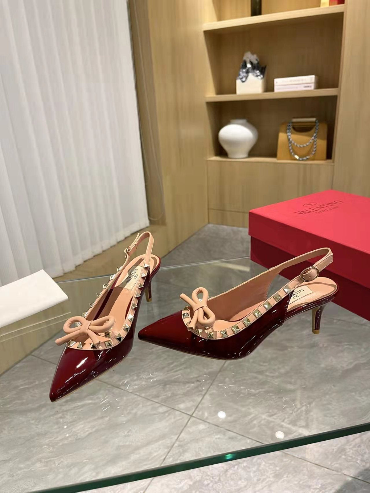 PATENT SLINGBACK HEELS WITH STUDDED TRIM & BOW DETAIL