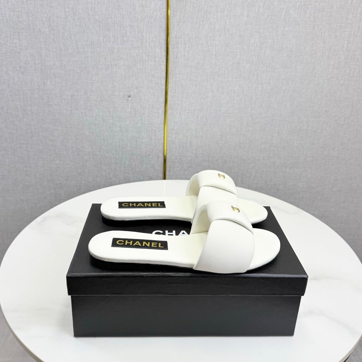 WHITE CASUAL SLIDE SANDALS
