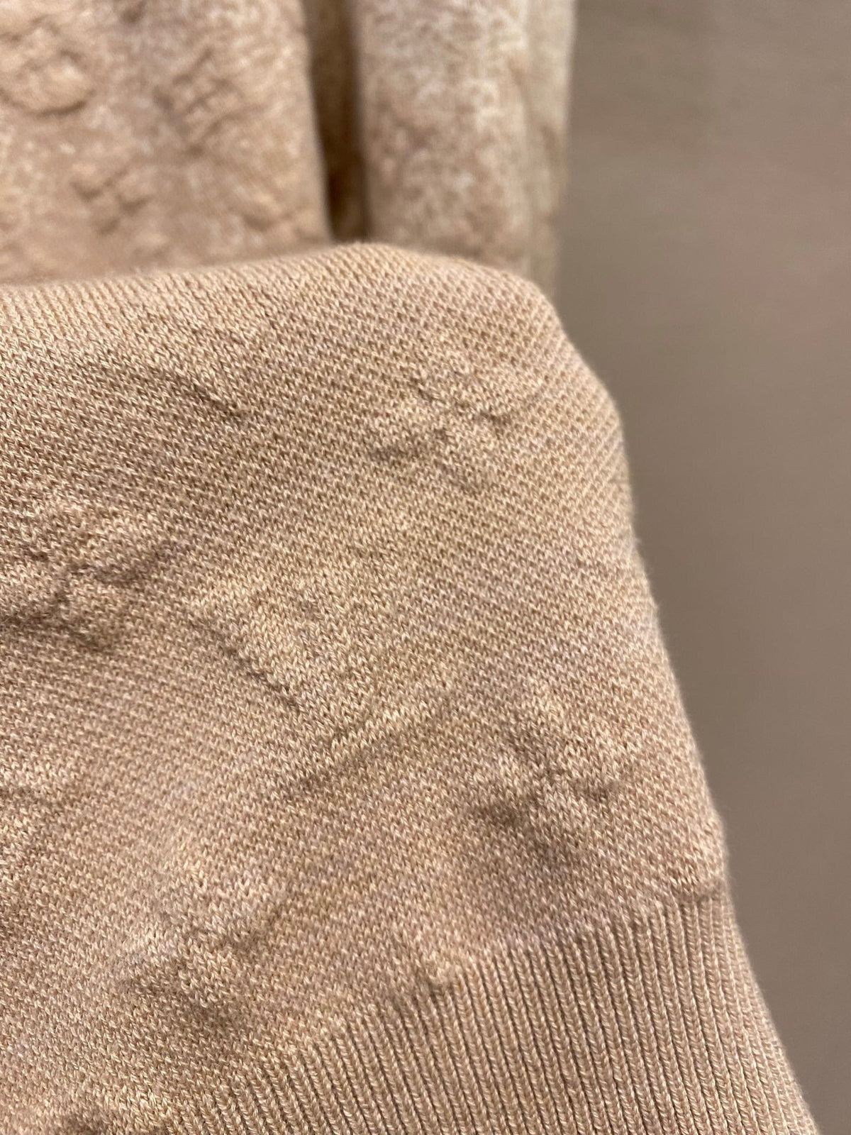 TEXTURED JACQUARD CREWNECK SWEATER