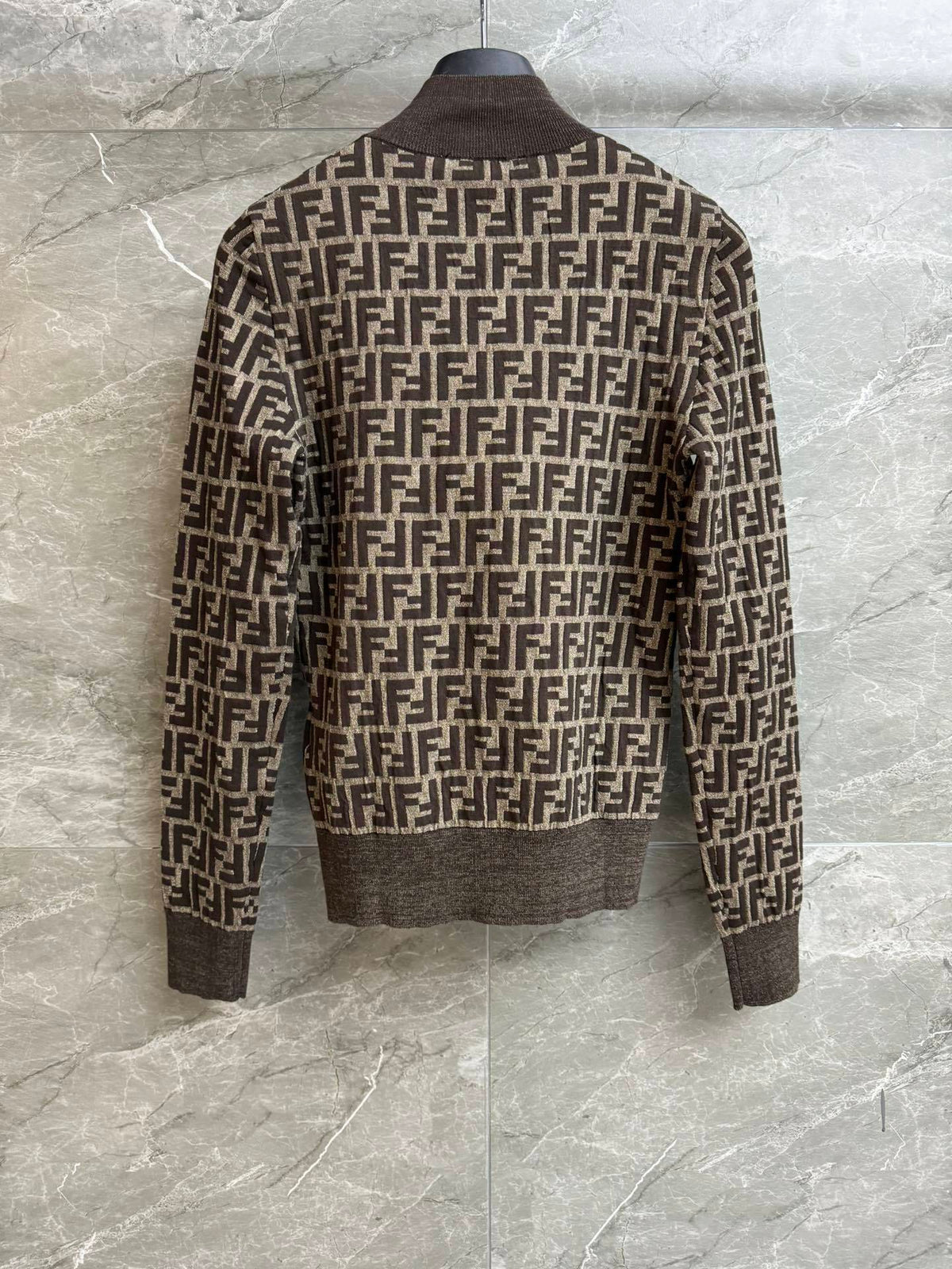 PATTERN TURTLENECK SWEATER