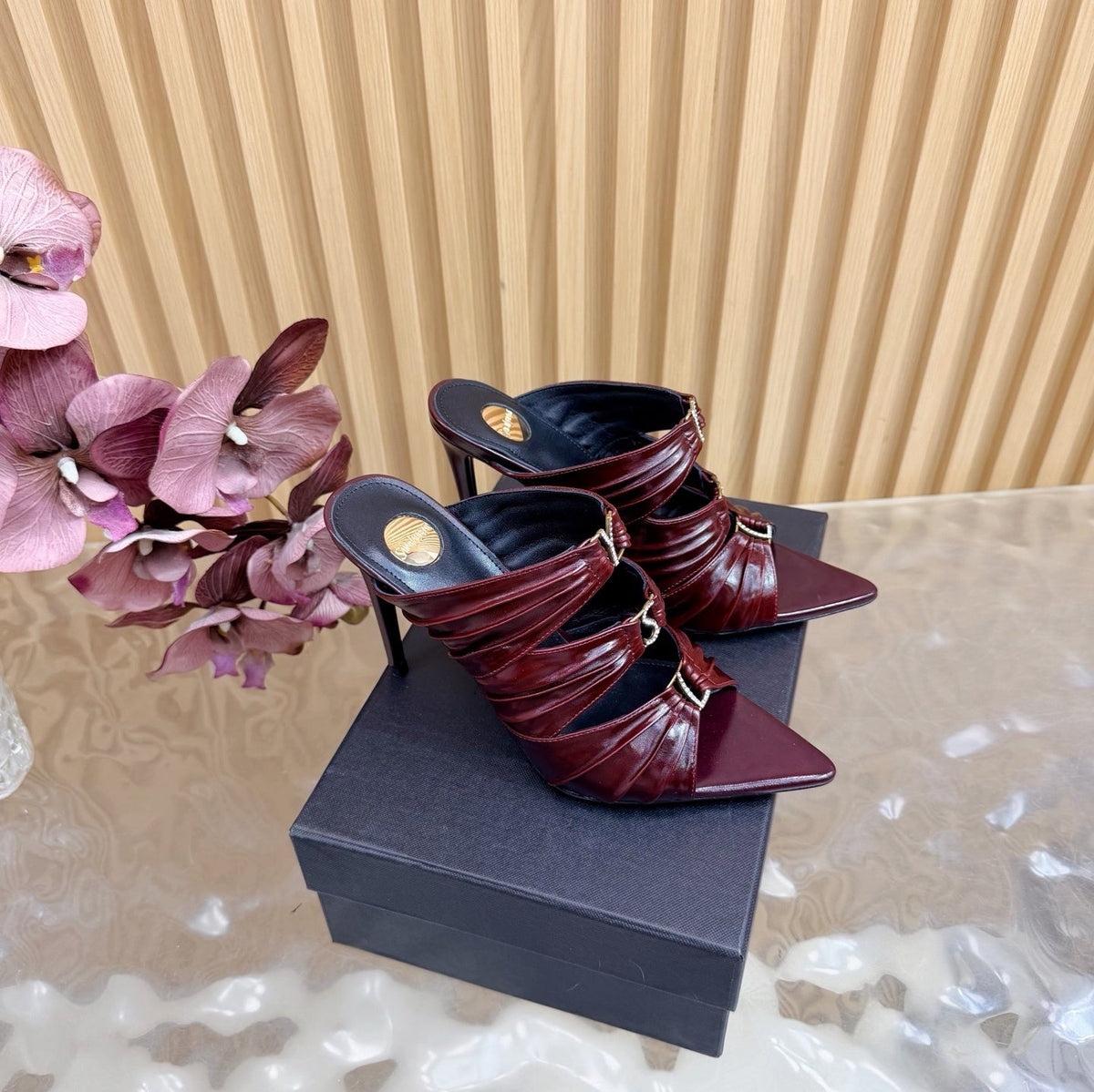 POINTED TOE PLEATED MULE HEELS
