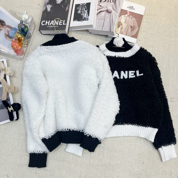 SOFT FUZZY KNIT SWEATER