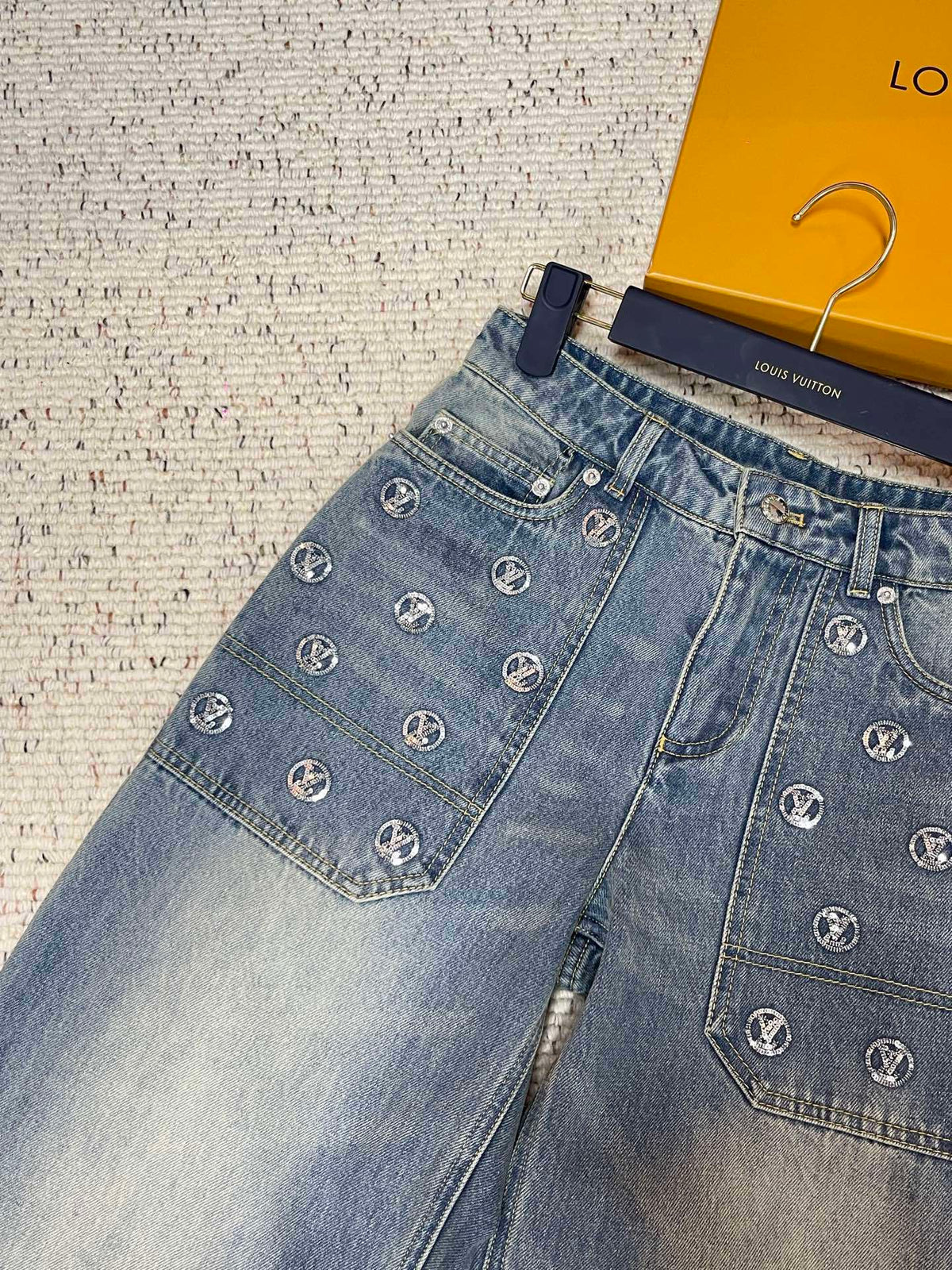 EMBELLISHED LOGO STRAIGHT LEG DENIM JEANS