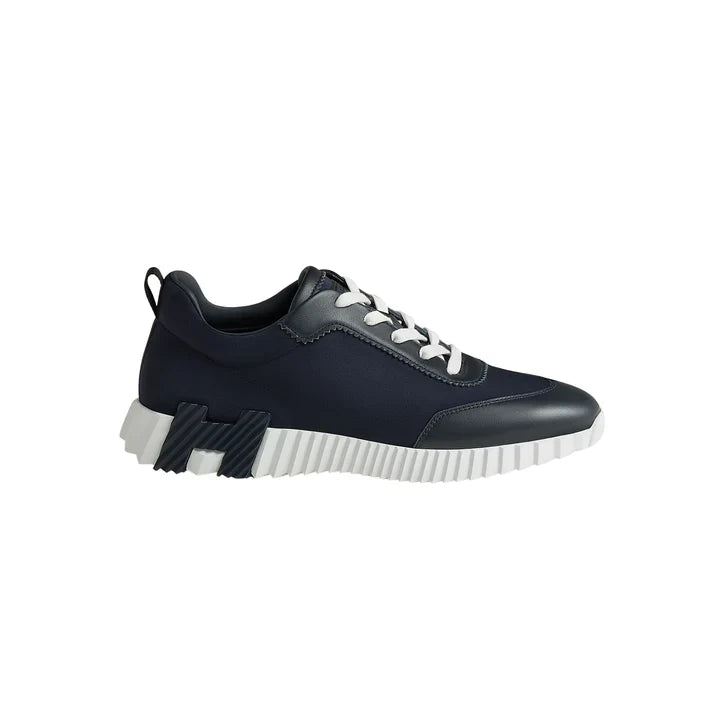 CHUNKY SOLE SNEAKERS
