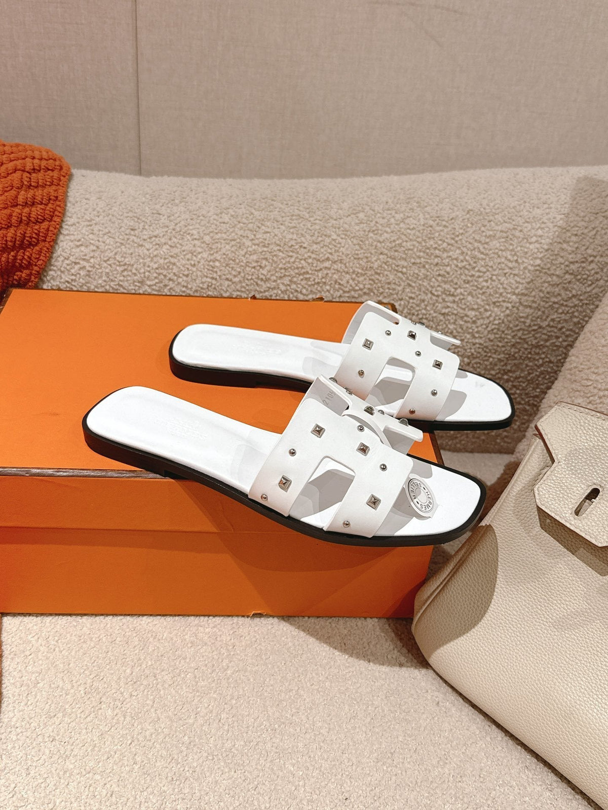 WHITE STUDDED LEATHER SLIDE SANDALS