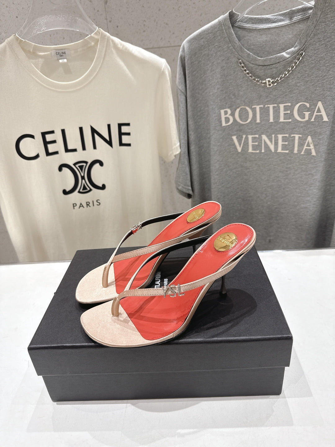 BEIGE STRAPPY KITTEN HEEL SANDALS
