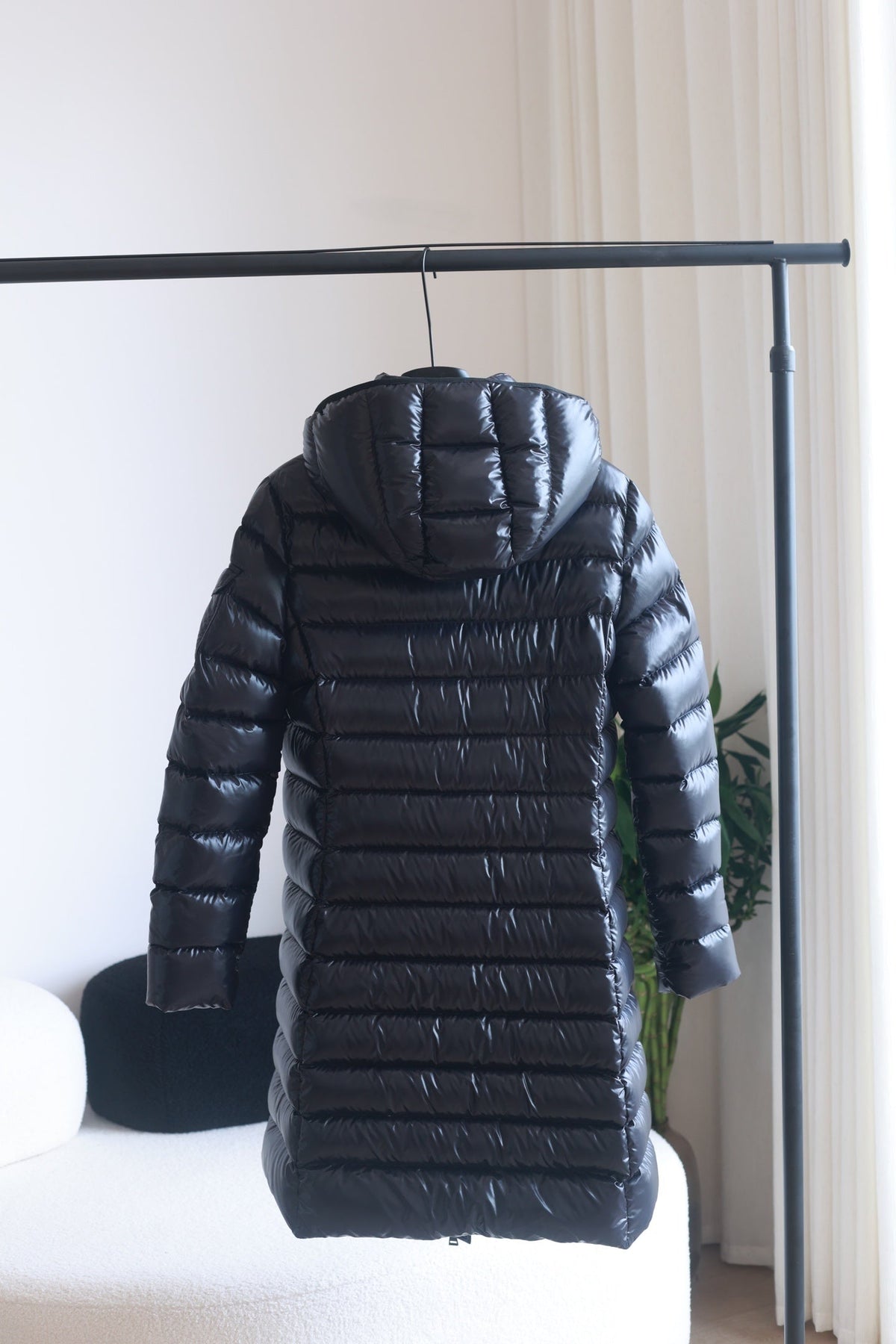 LONG HOODED QUILTED PUFFER COAT