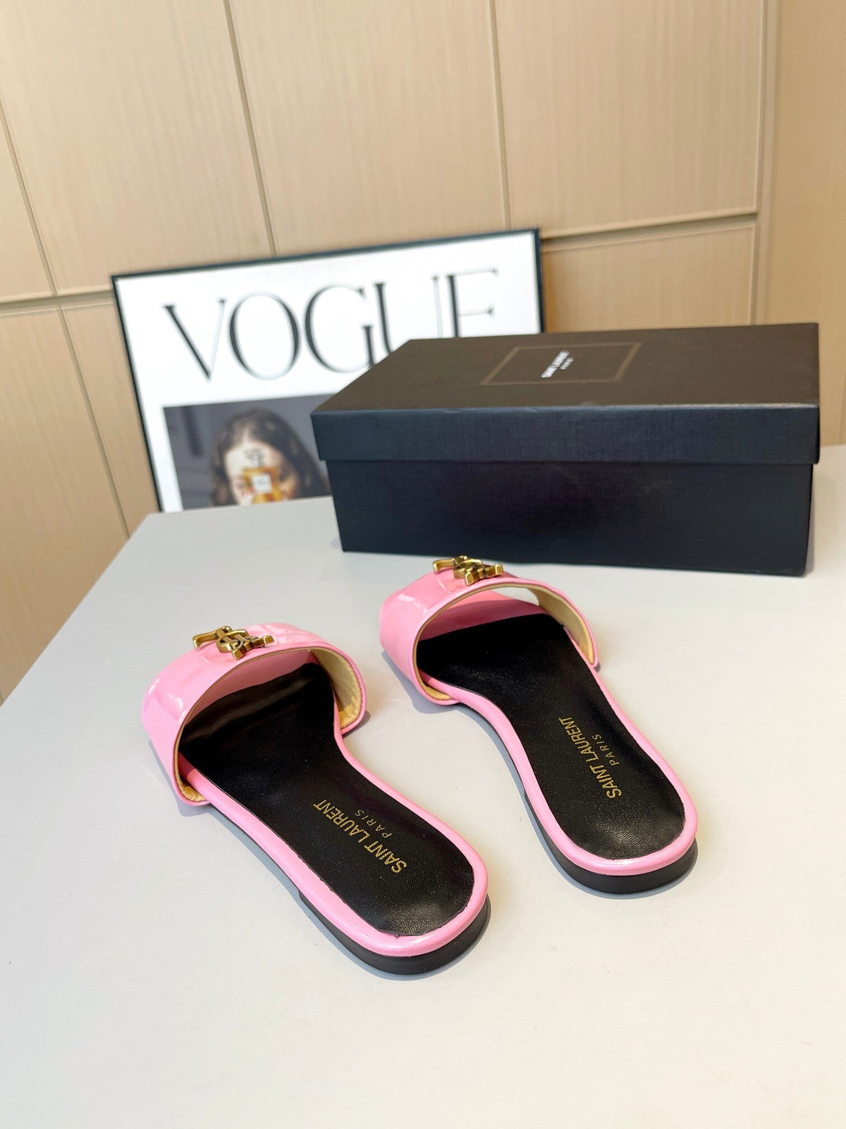 PINK PATENT SLIDE SANDALS