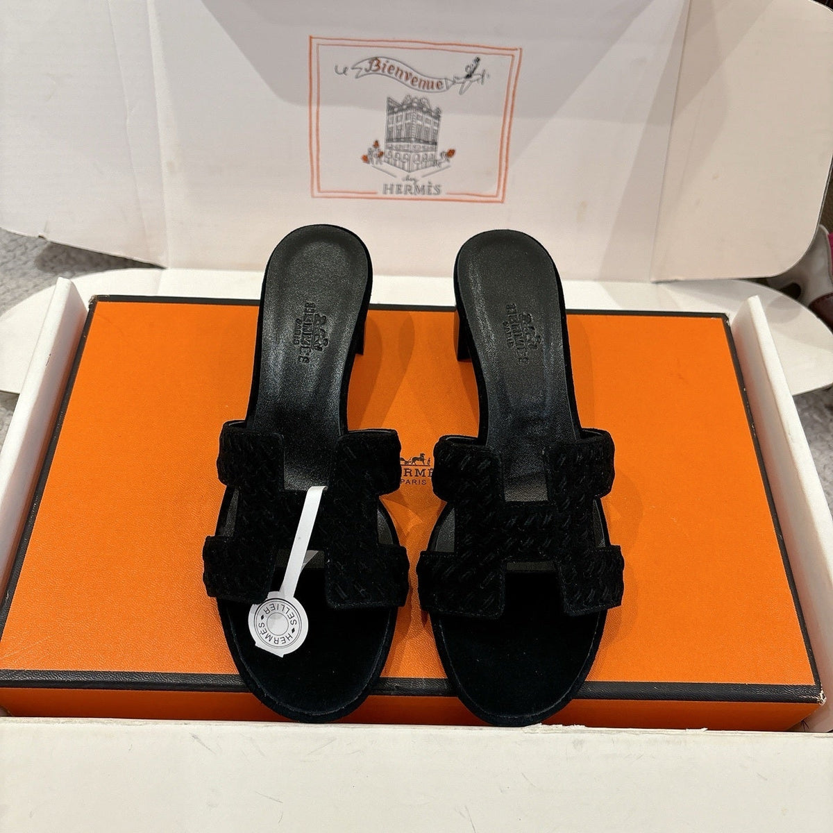 BLACK SUEDE HEELED SLIDE SANDALS