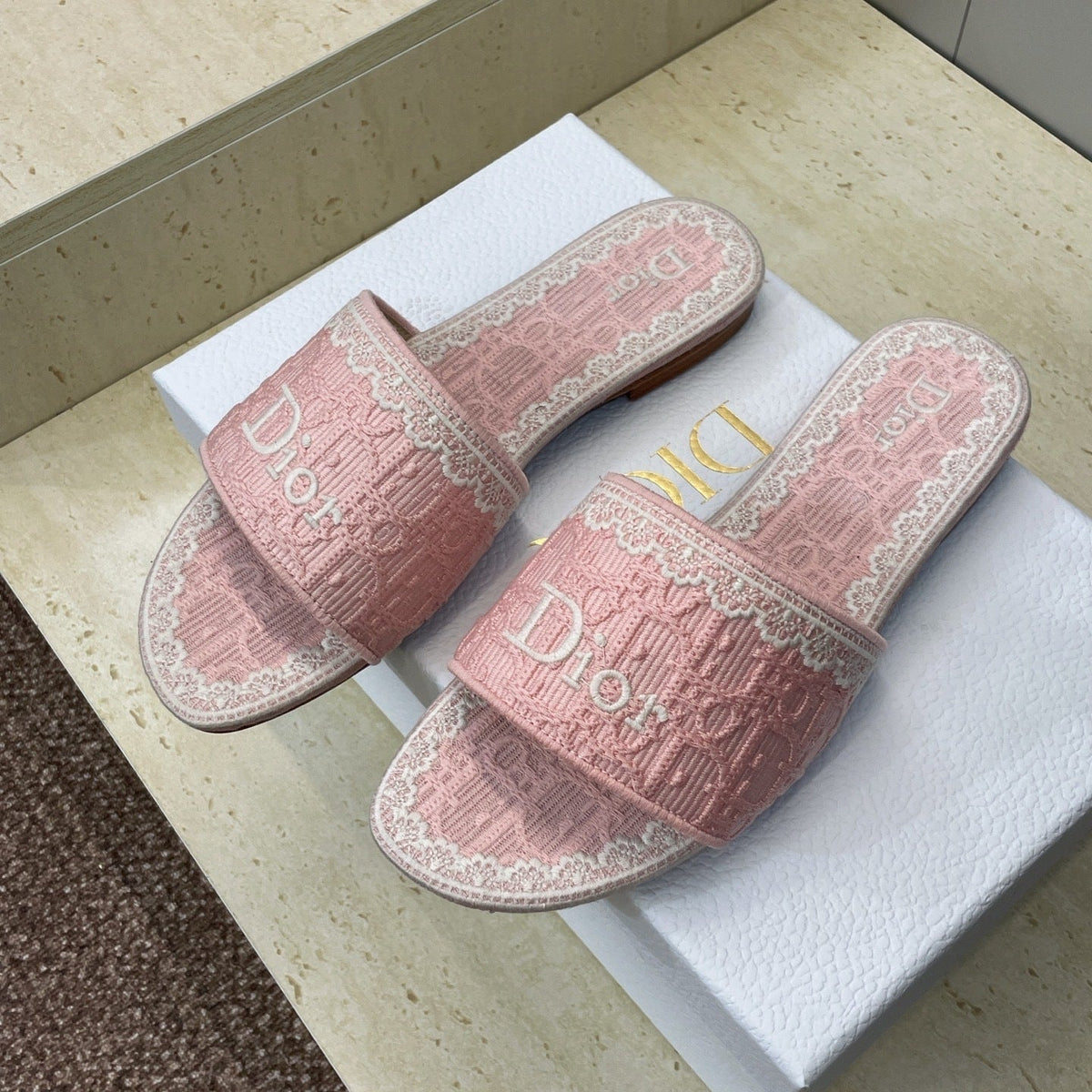 EMBROIDERED LOGO JACQUARD SLIDES
