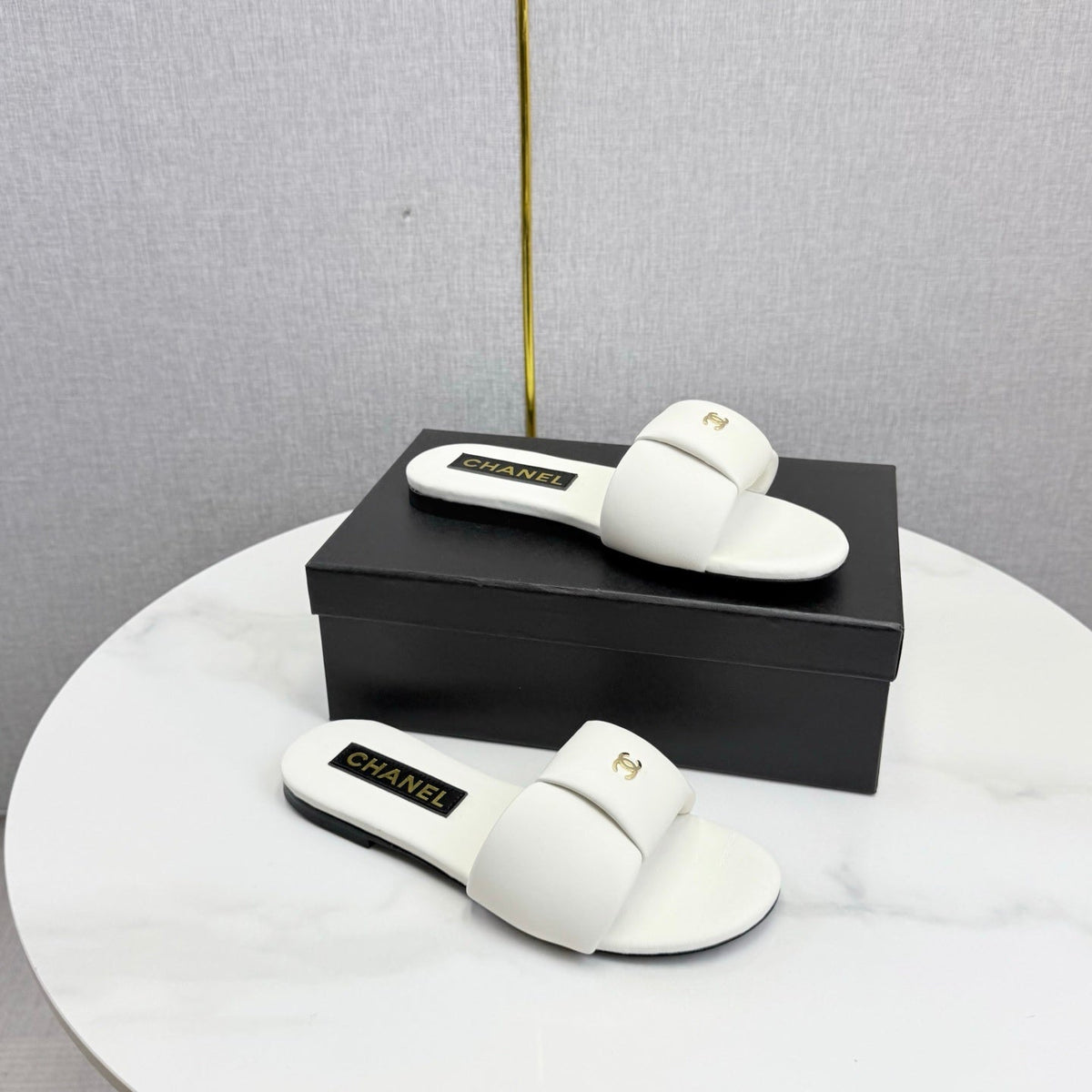 WHITE CASUAL SLIDE SANDALS