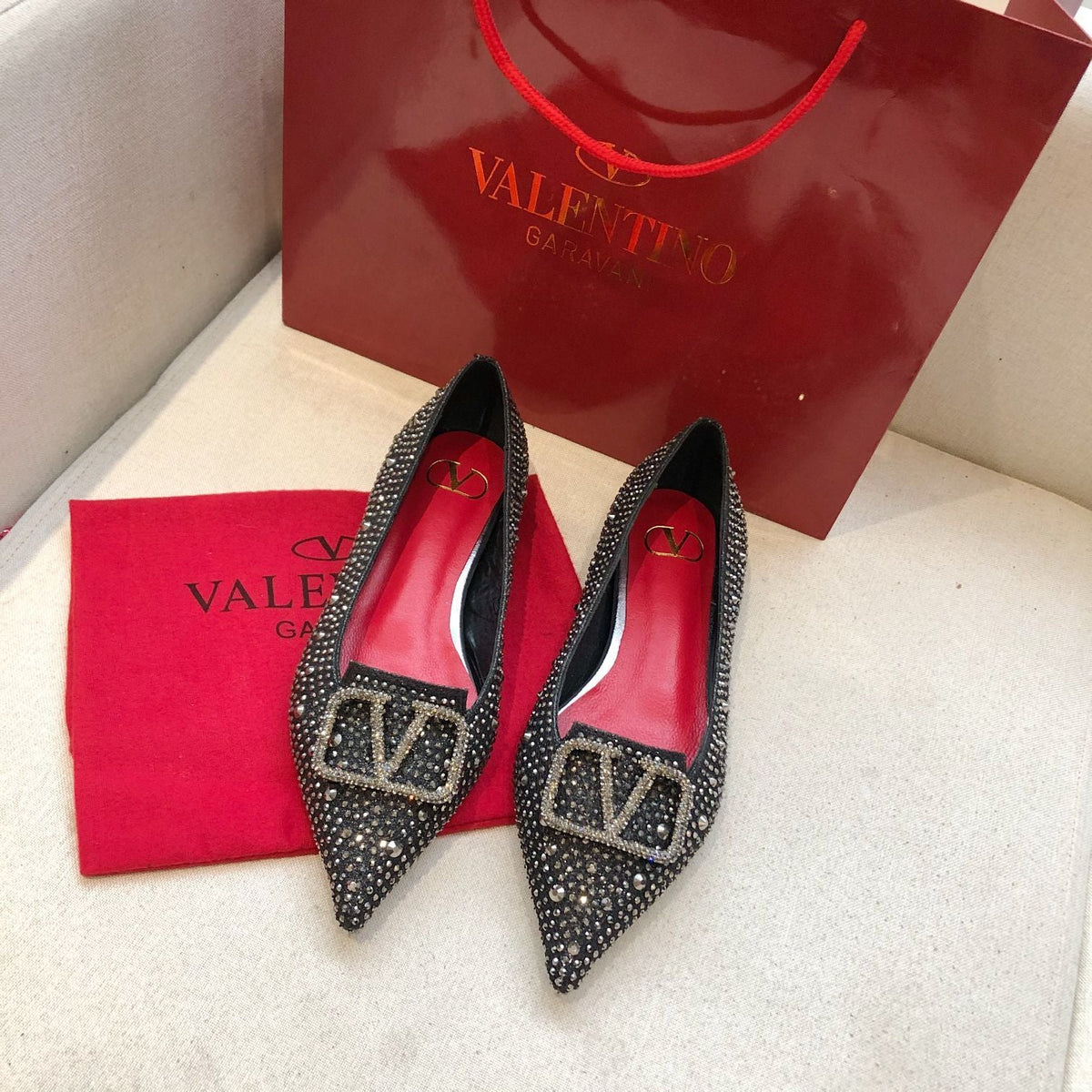 CRYSTAL EMBELLISHED POINTED FLATS WITH SIGNATURE BUCKLE