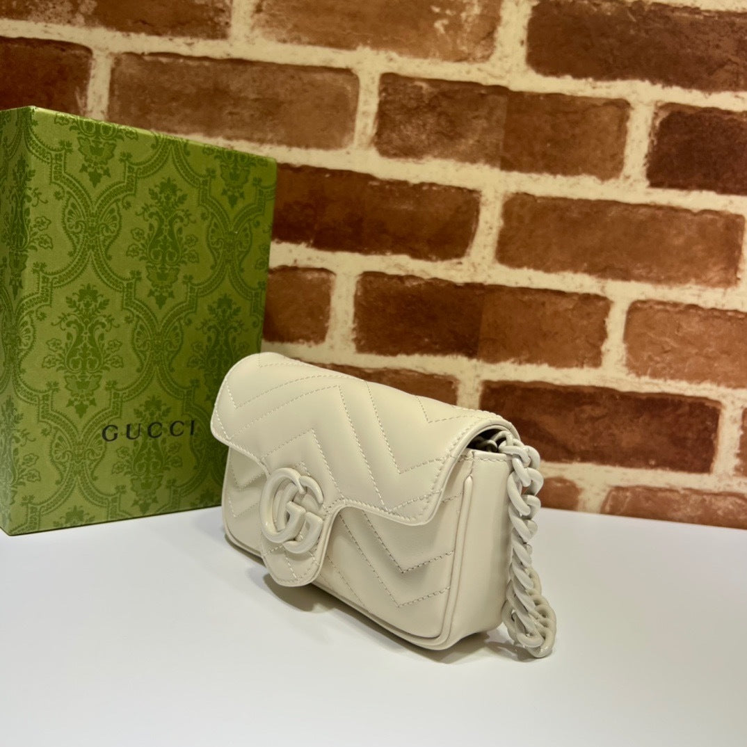 QUILTED MINI CHAIN SHOULDER BAG