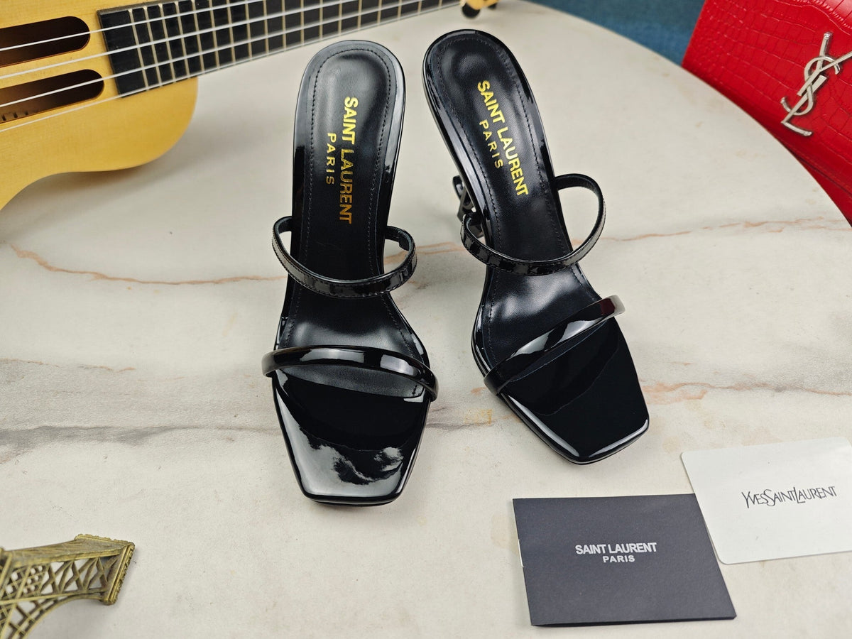 ELEGANT BLACK STRAPPY HEEL SANDALS