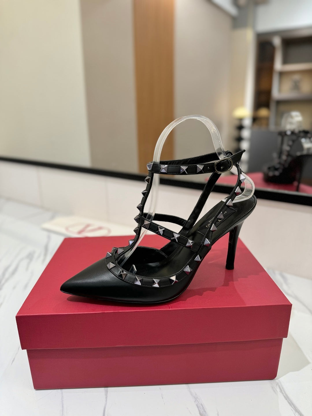 POINTED TOE STRAPPY HEELS – BLACK STUDDED DESIGN