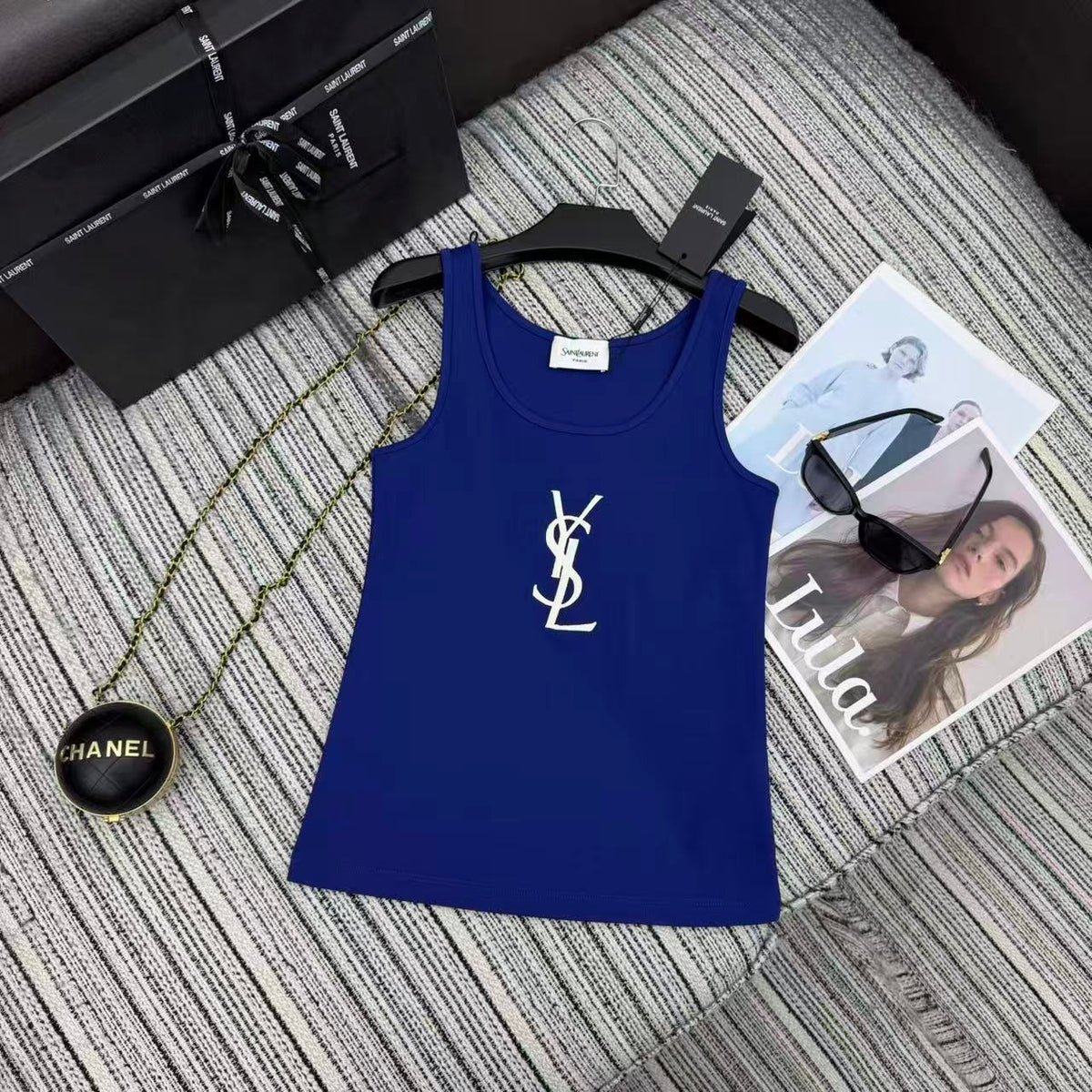 LOGO TANK TOP