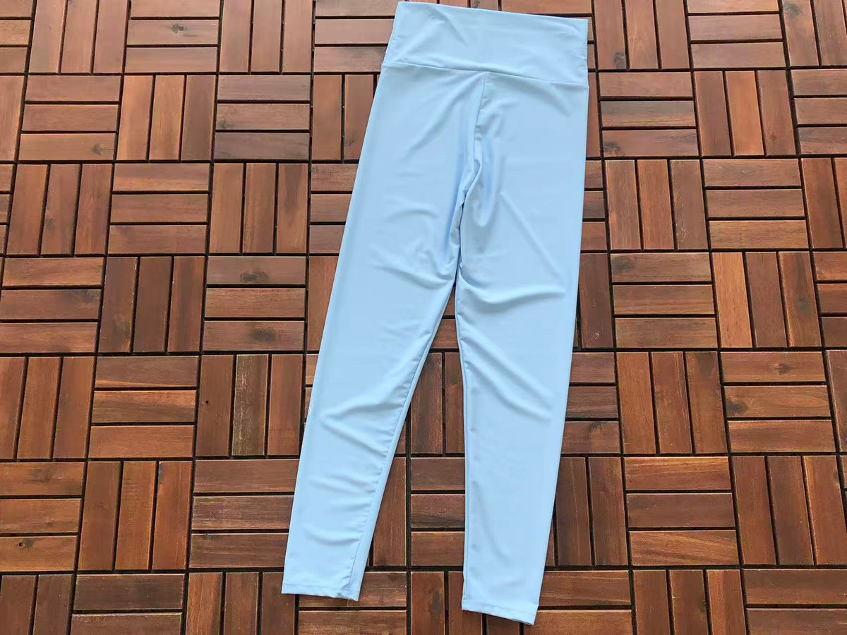 HIGH-NECK SPORTS BRA & HIGH-WAIST LEGGINGS SET