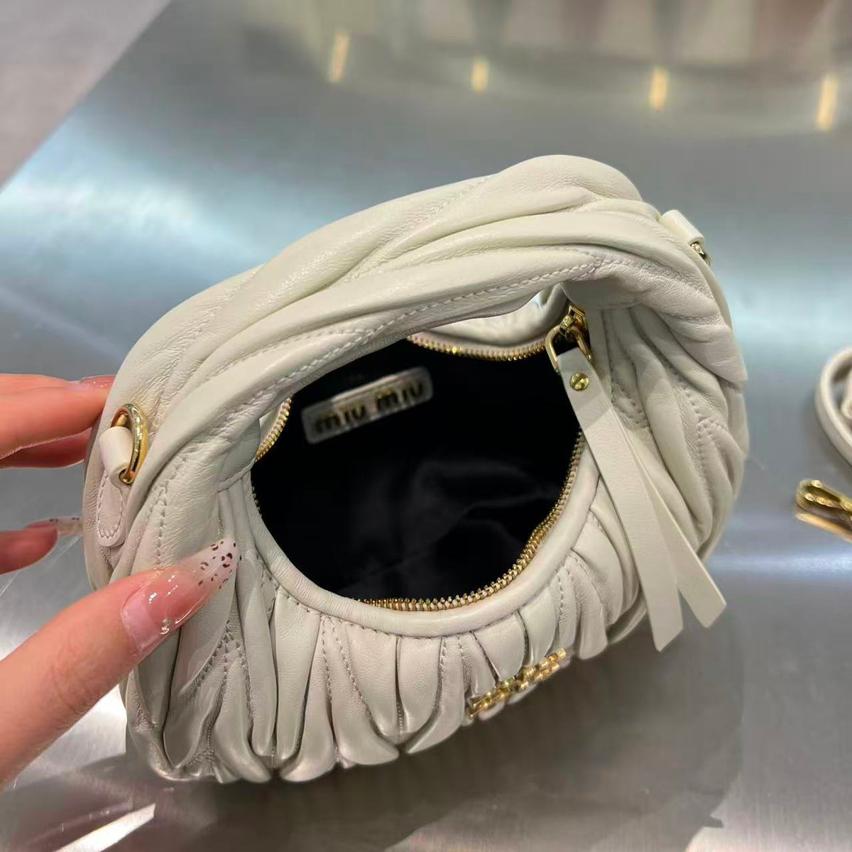 IVORY MATELASSÉ HOBO