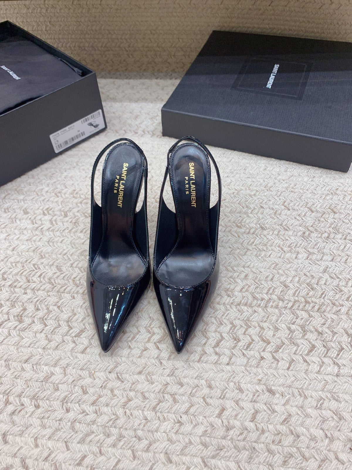 BLACK PATENT SLINGBACK HEELS WITH STATEMENT HEEL