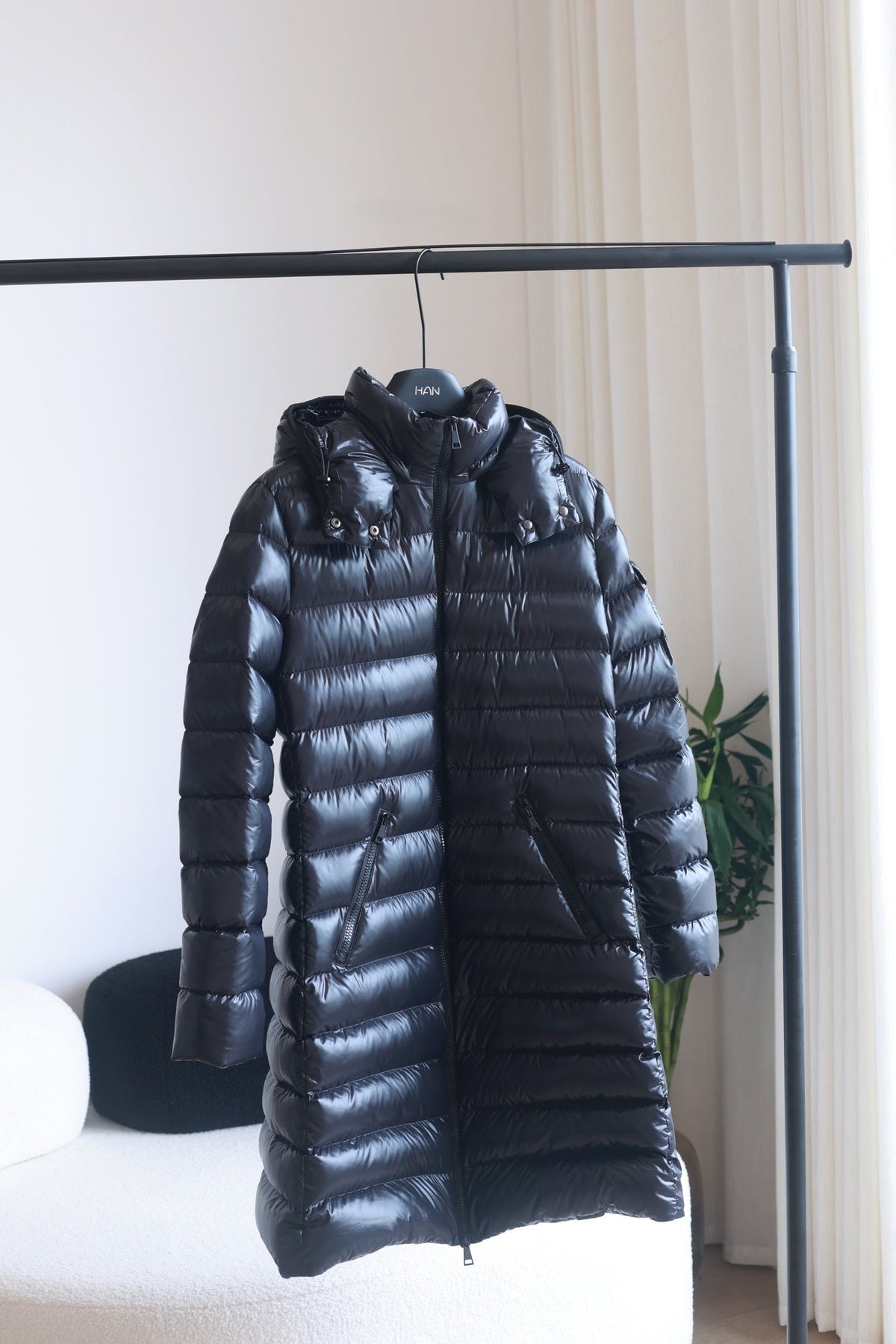 LONG HOODED QUILTED PUFFER COAT