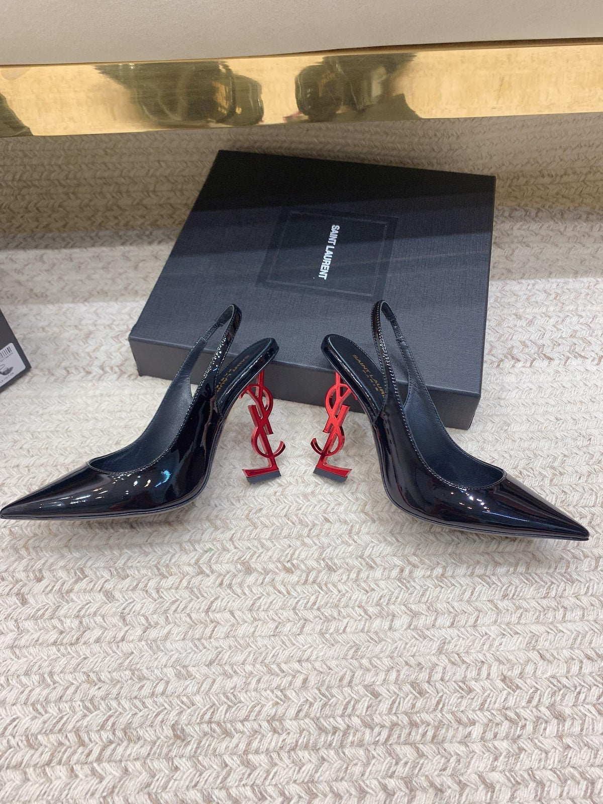 BLACK PATENT SLINGBACK HEELS WITH STATEMENT HEEL