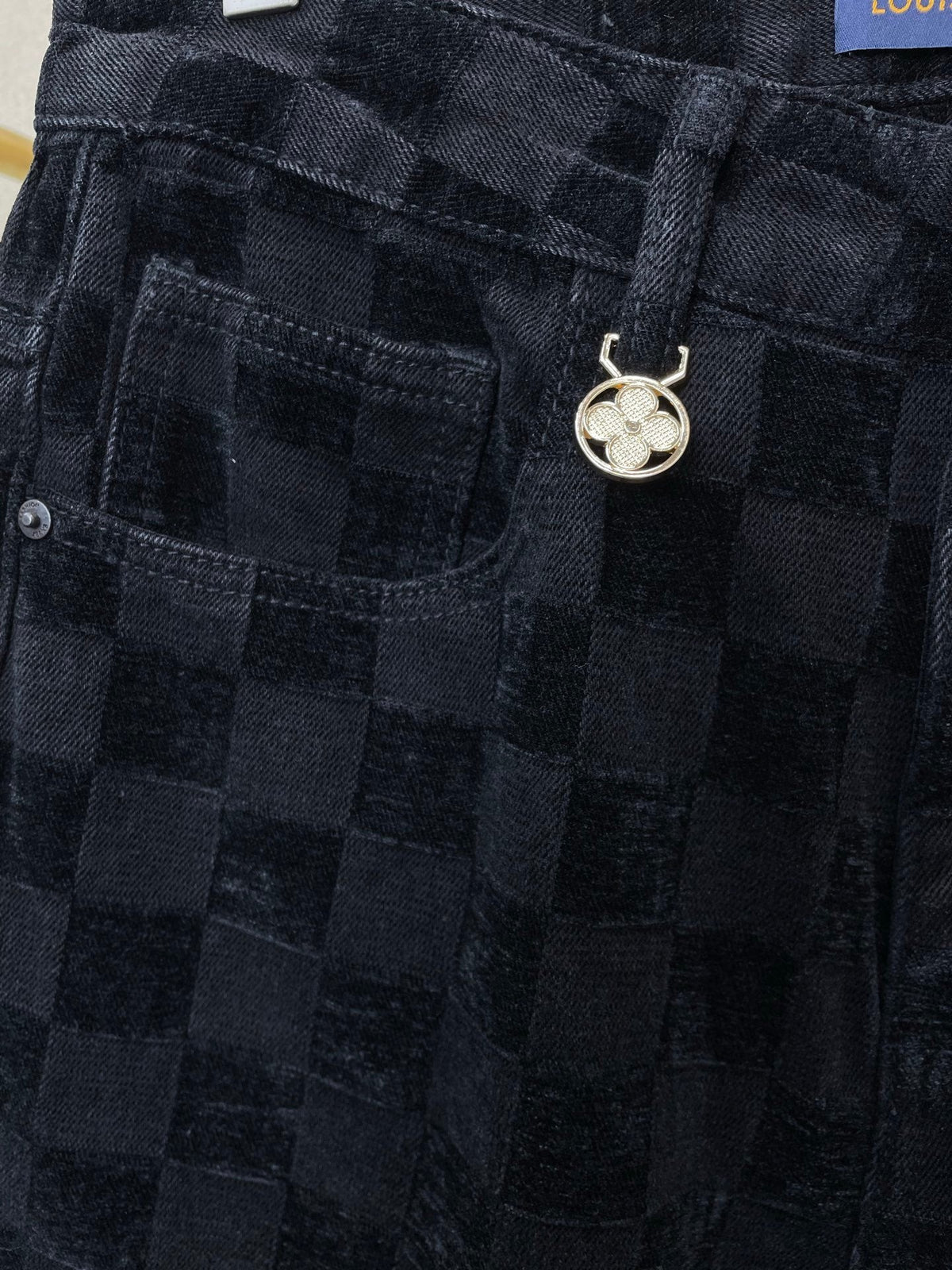 BLACK CHECKERED STRAIGHT-LEG PANTS