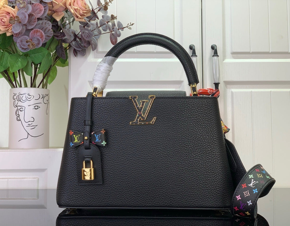 ELEGANT TOP HANDLE STATEMENT BAG