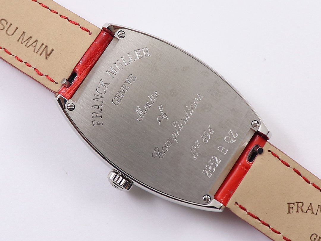 CURVED DIAL LEATHER STRAP WATCH