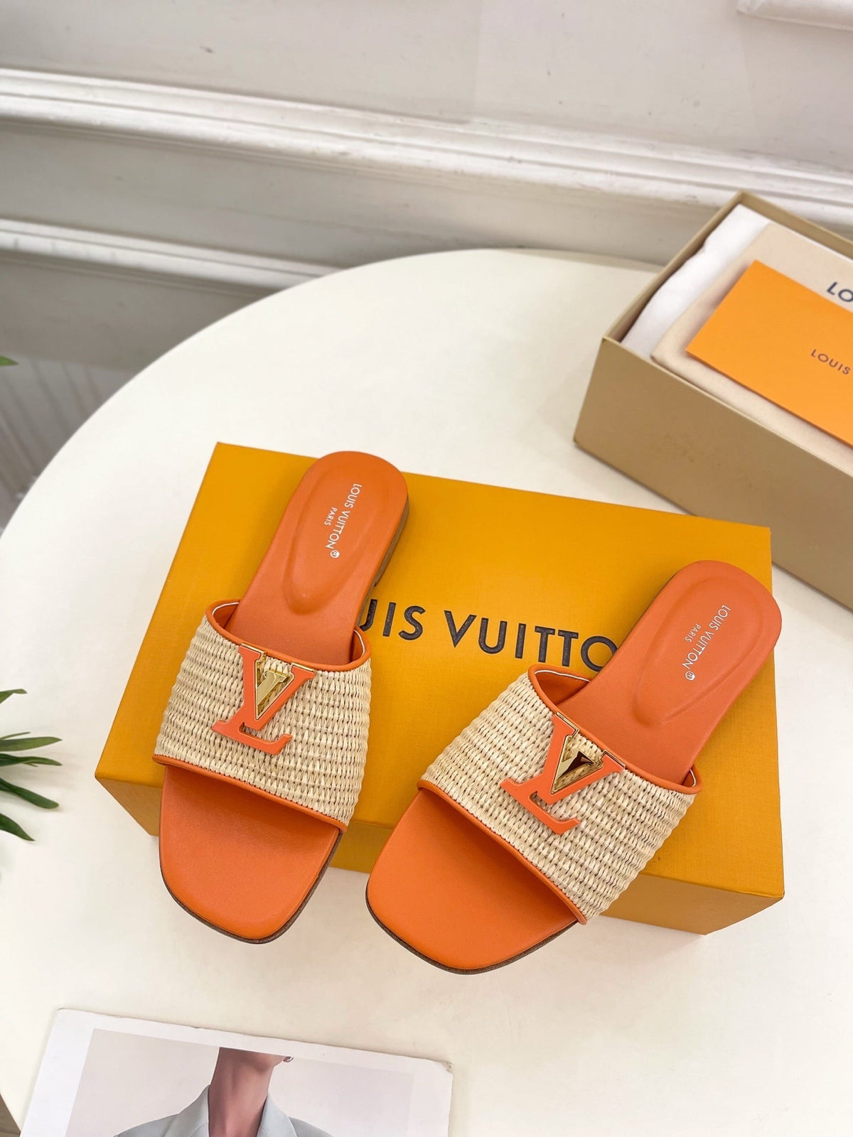 WOVEN STRAP MONOGRAM DETAIL SLIDE SANDALS – ORANGE