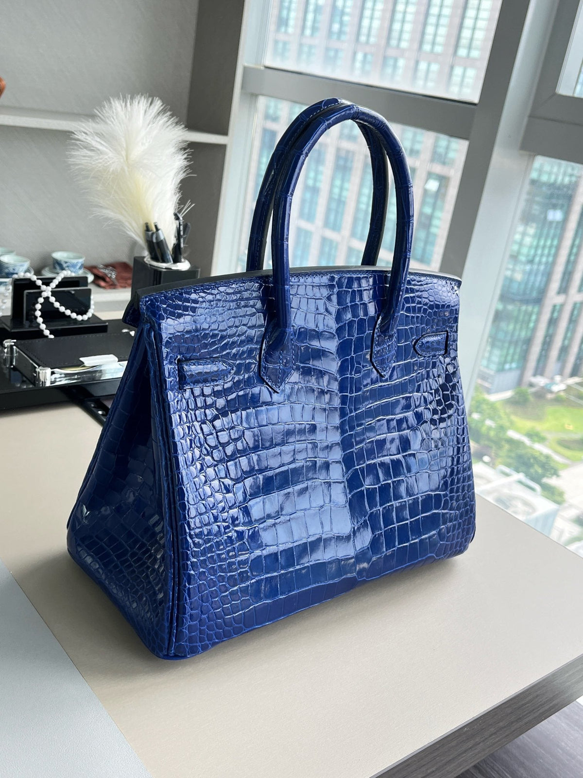 CHAIN SHOULDER BAG
