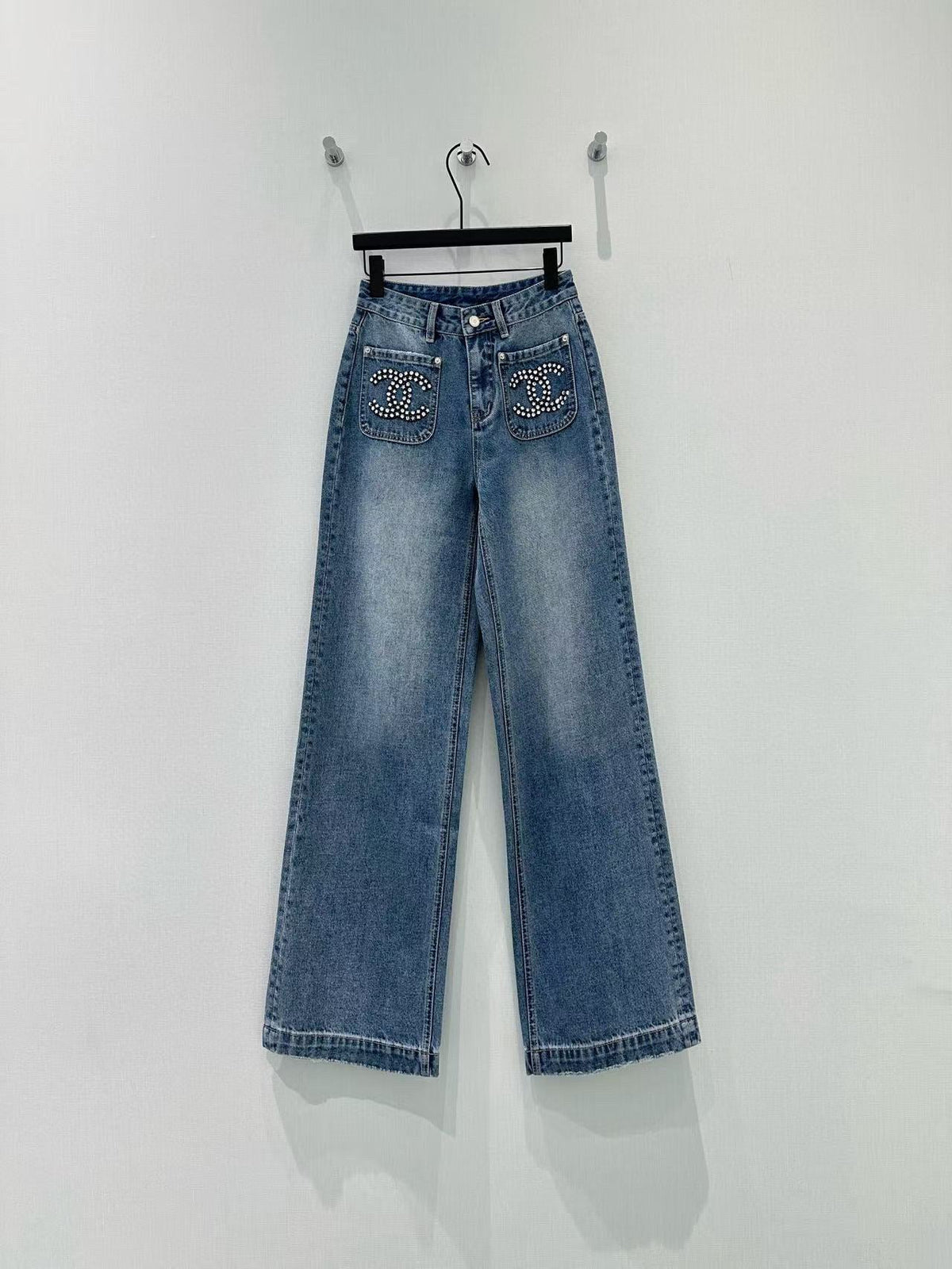 CRYSTAL LOGO POCKET WIDE LEG DENIM JEANS