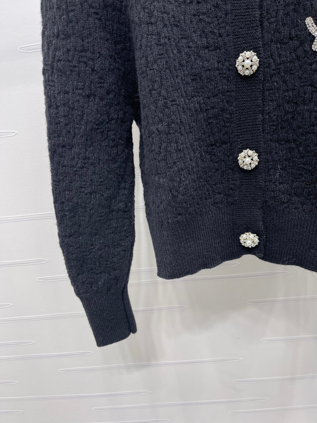 EMBELLISHED BUTTON KNIT CARDIGAN