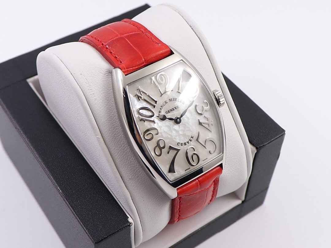 CURVED DIAL LEATHER STRAP WATCH