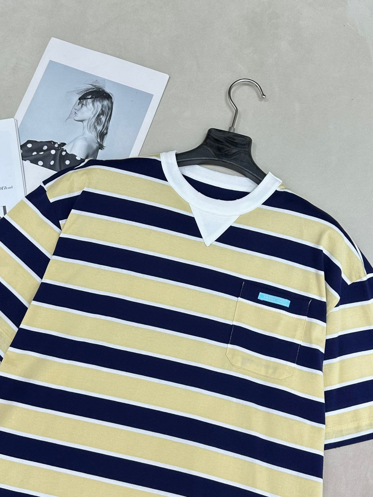 STRIPED POCKET T-SHIRT