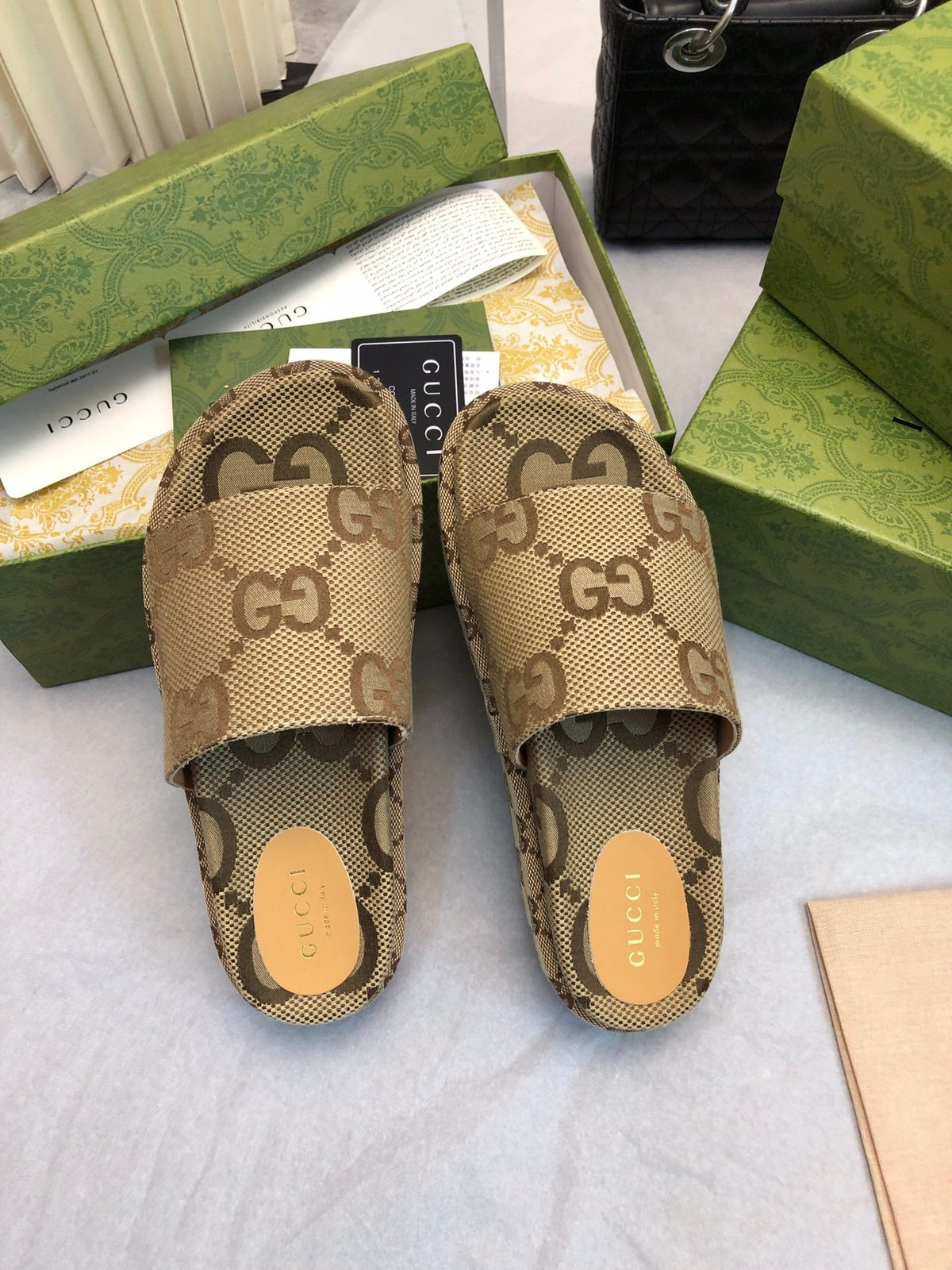 BEIGE MONOGRAM PLATFORM SLIDES