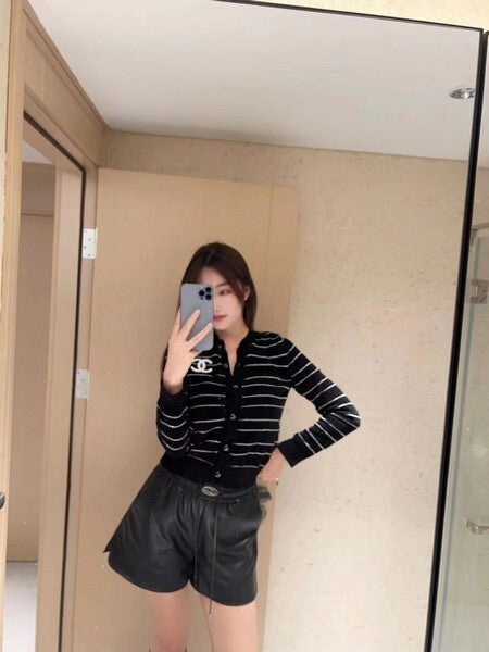 STRIPED BUTTON KNIT CARDIGAN