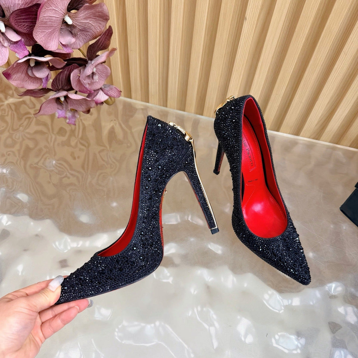 CRYSTAL EMBELLISHED STILETTO PUMPS – BLACK GLAM EDITION