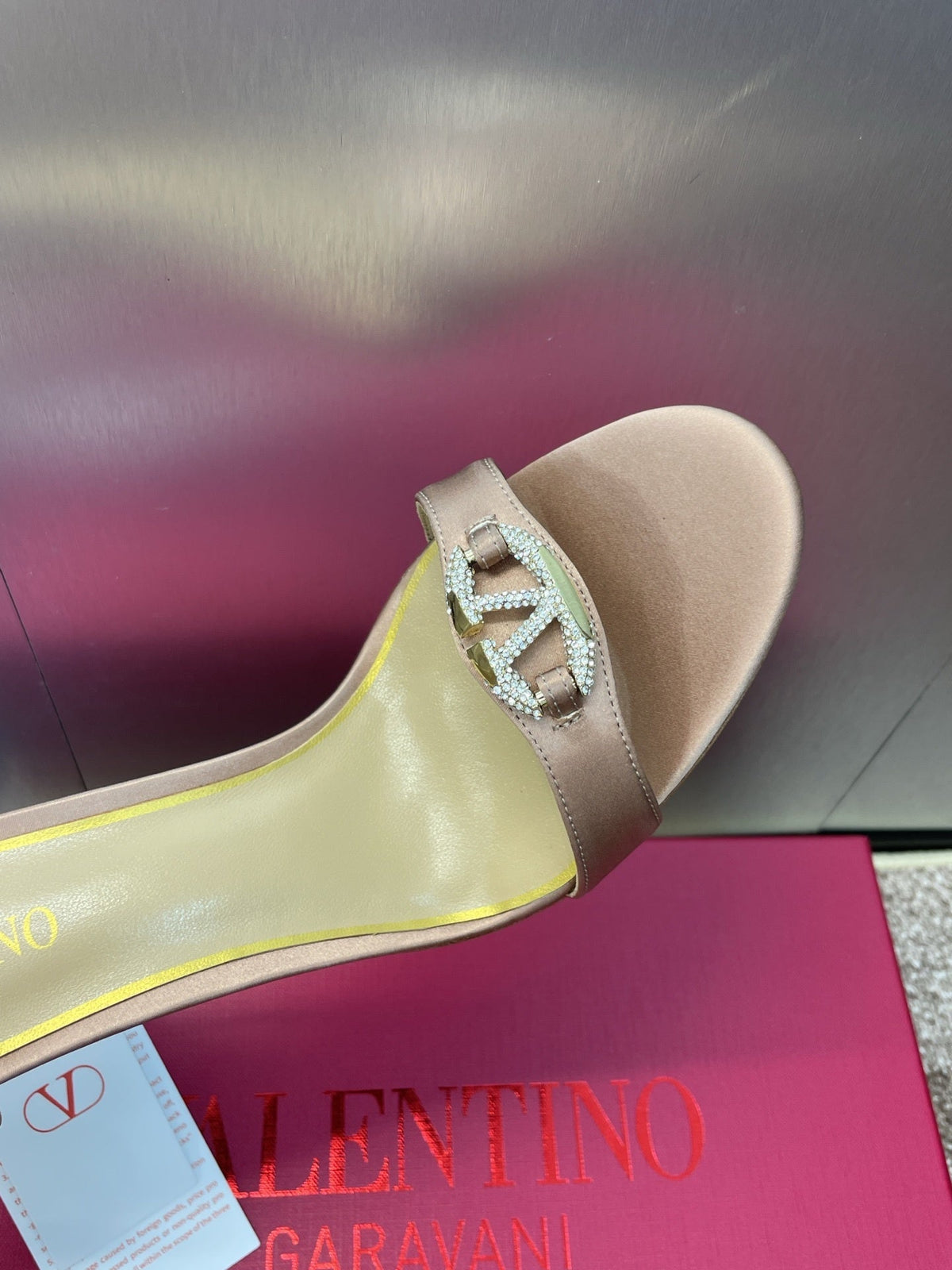 EMBELLISHED ANKLE-STRAP HIGH HEEL SANDALS – NUDE