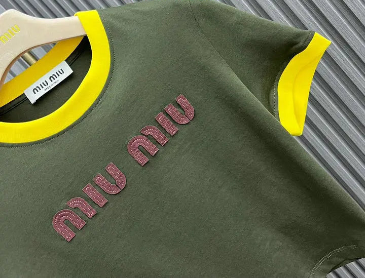 CONTRAST TRIM LOGO CROPPED T-SHIRT