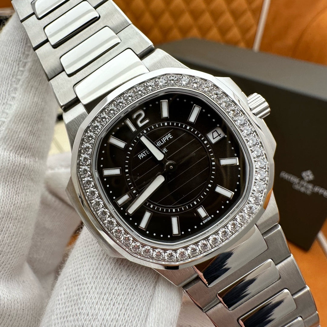 LUXURY STAINLESS STEEL DIAMOND WATCH
