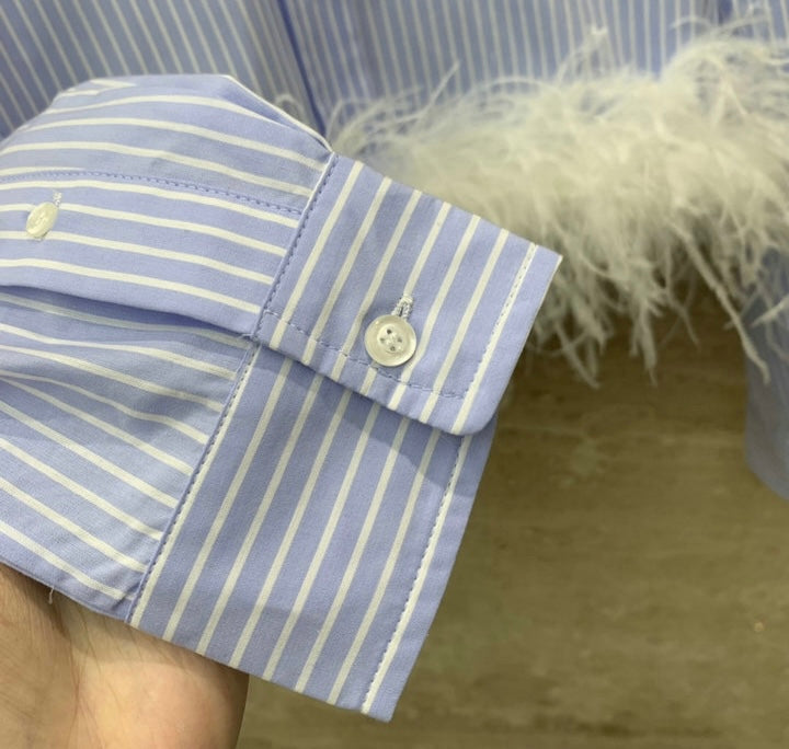 STRIPED FEATHER TRIM CROP SHIRT