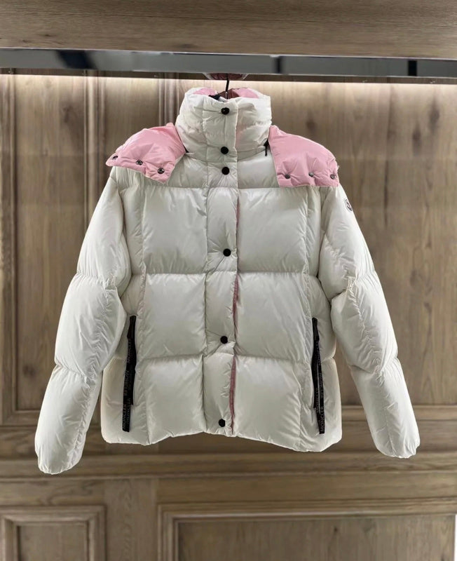 TWO-TONE HOODED QUILTED PUFFER JACKET