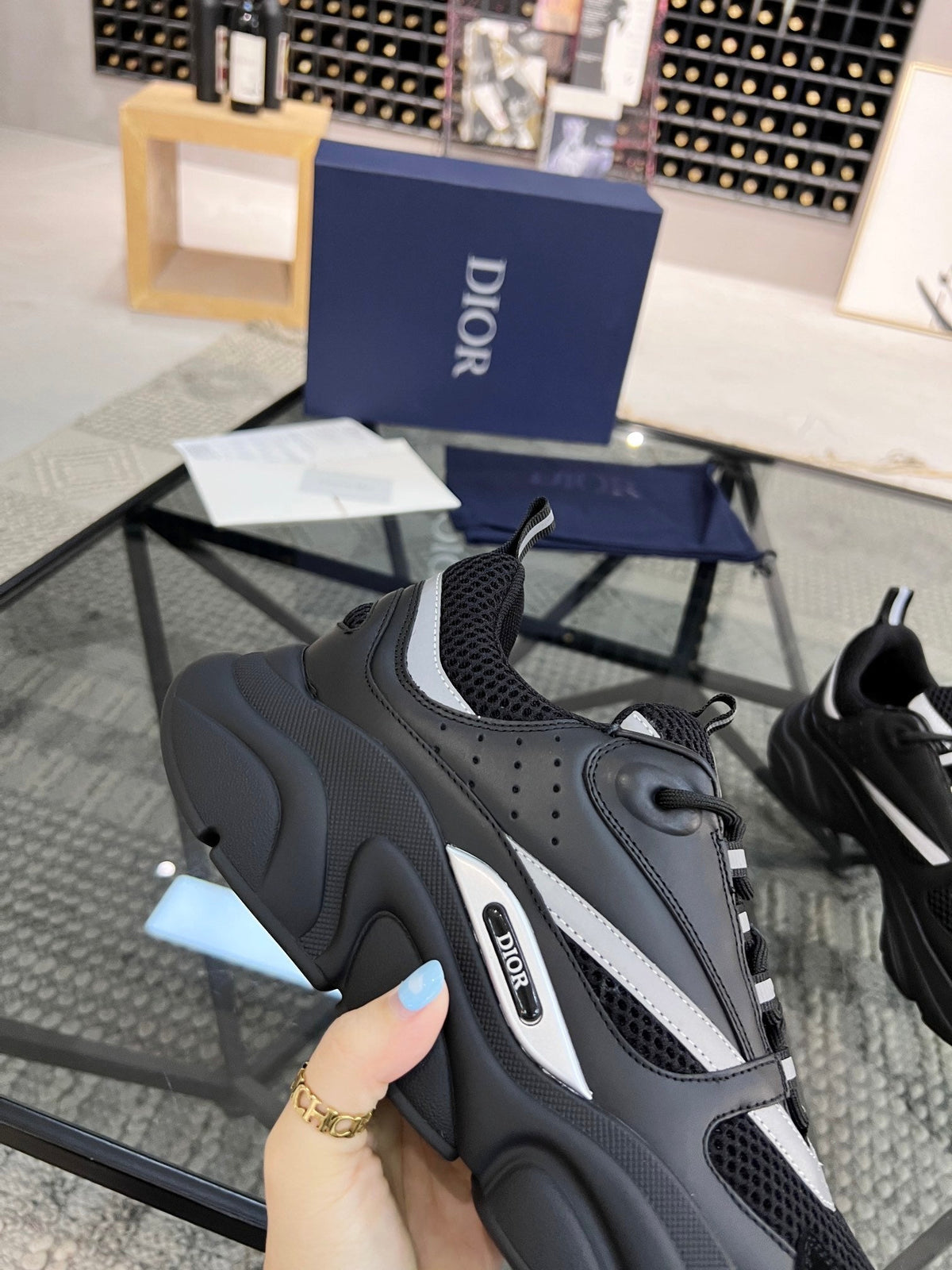 SPORT MESH RUNNER SNEAKERS
