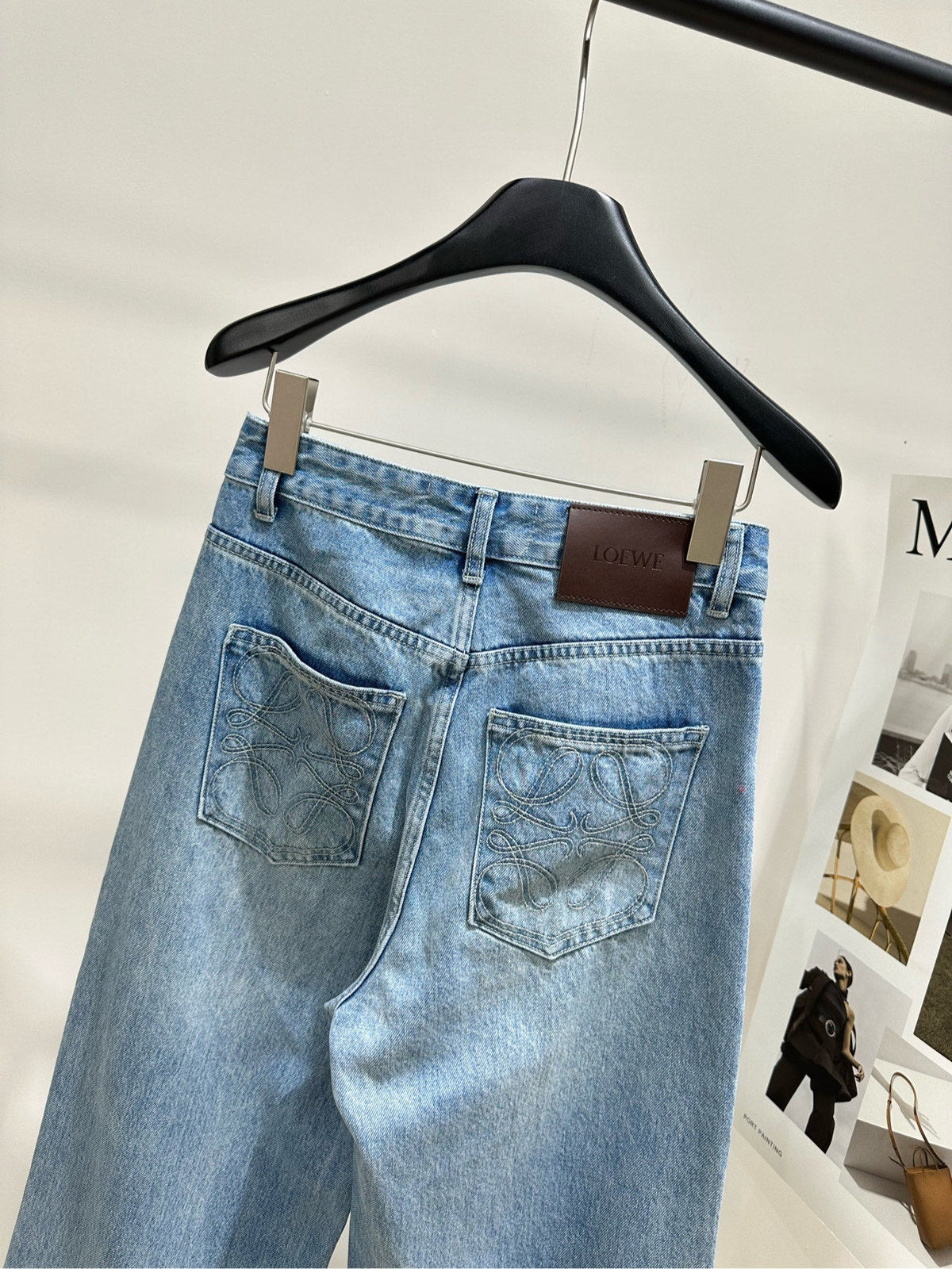 RELAXED STRAIGHT LEG DENIM JEANS