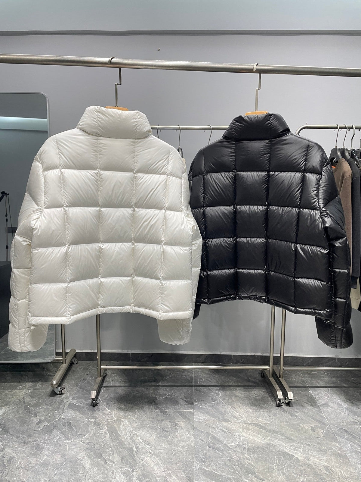 QUILTED HIGH-NECK PUFFER DOWN JACKET