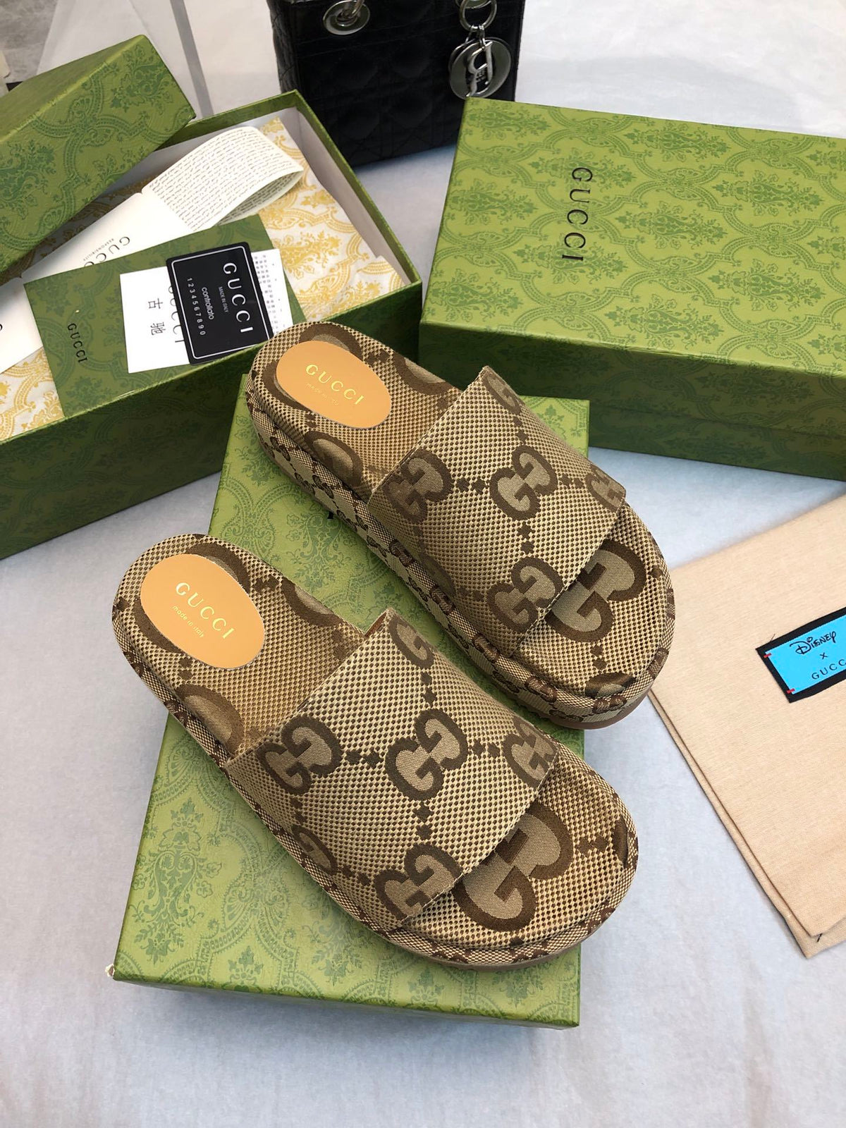 BEIGE MONOGRAM PLATFORM SLIDES