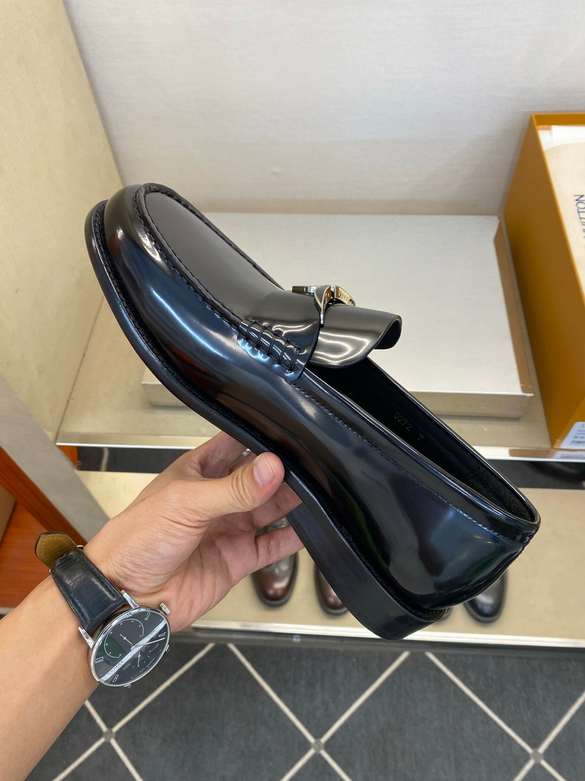 PATENT LEATHER METAL-BIT LOAFERS